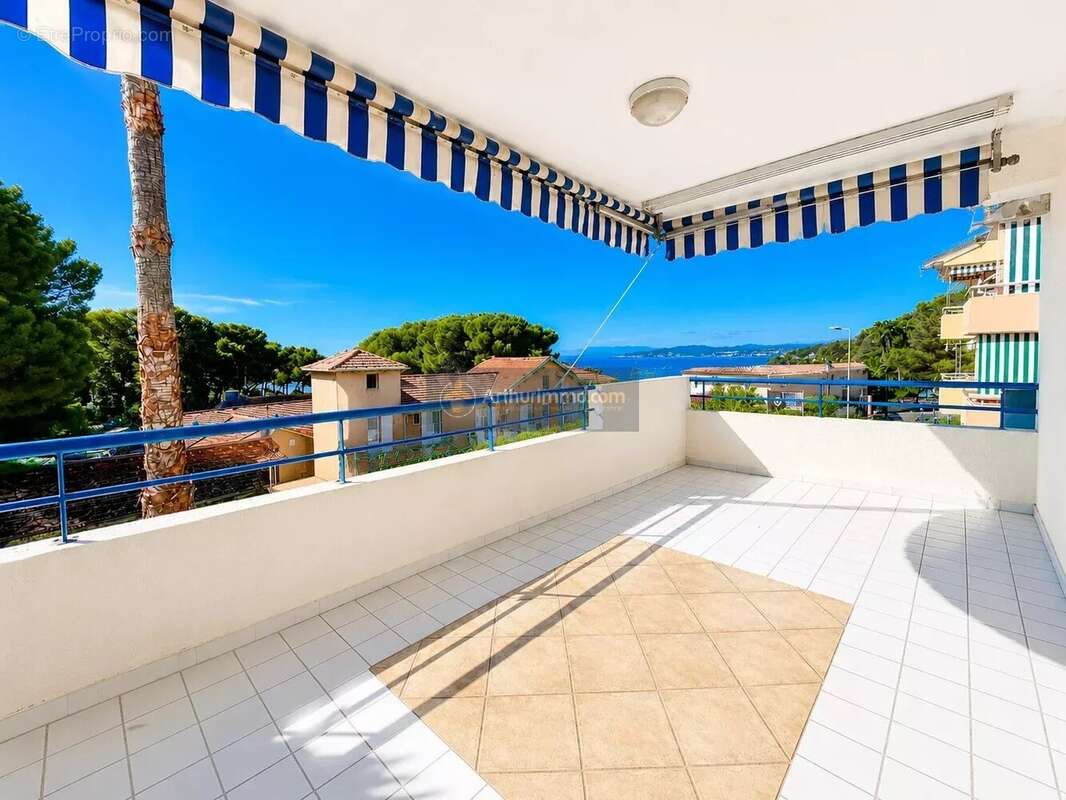 Appartement à SAINT-RAPHAEL