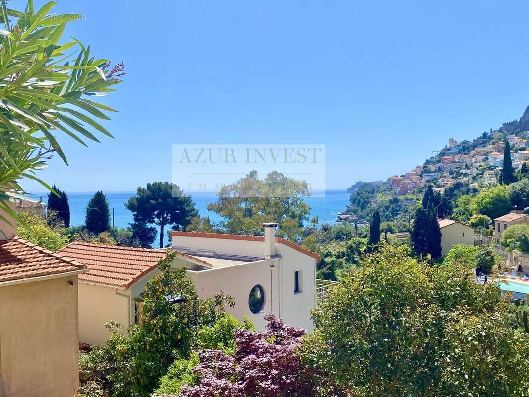Appartement à ROQUEBRUNE-CAP-MARTIN