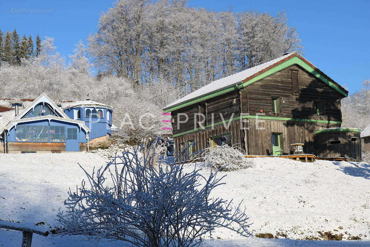 Jardin d'exception avec chalets - photo 2