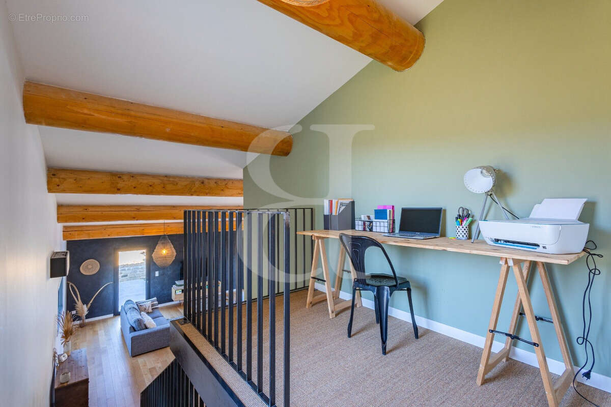 Maison à VAISON-LA-ROMAINE