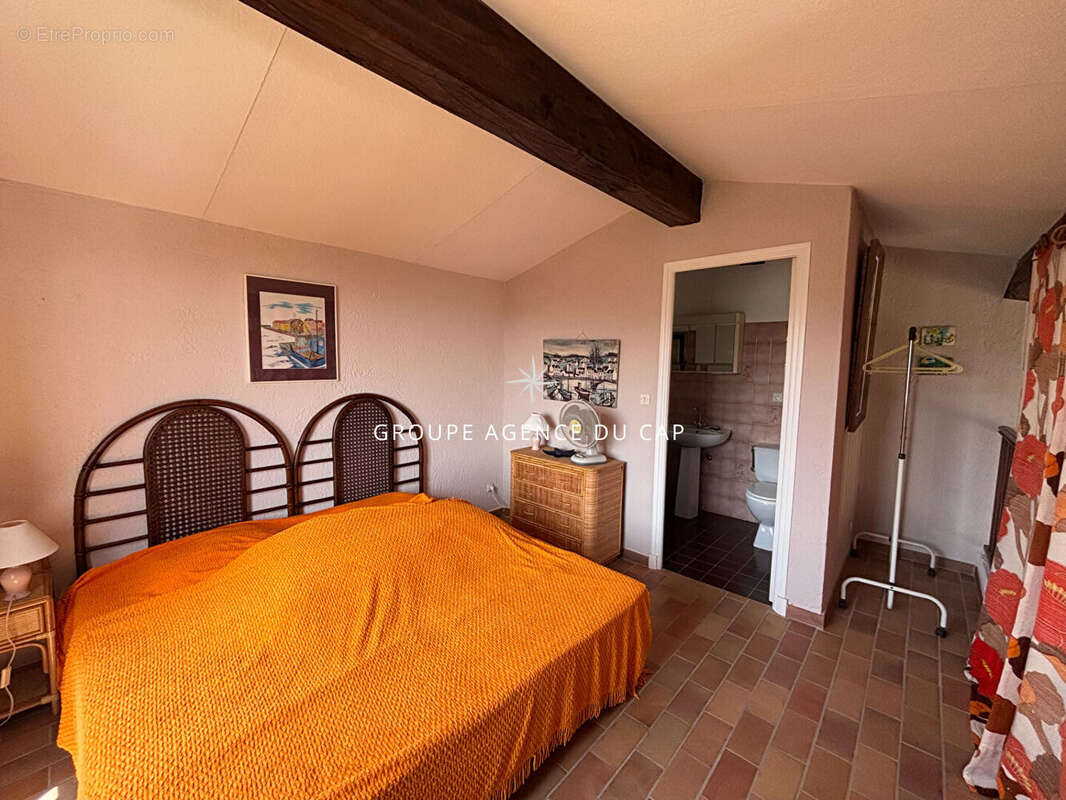 Maison à LES ISSAMBRES