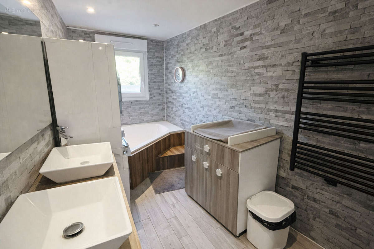 Maison à PERCENEIGE