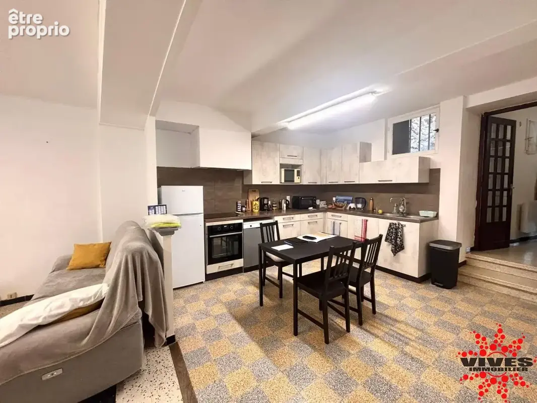 IMMEUBLE DE RAPPORT  127 m² habitable  Forte rentabilité à Servian - photo 2