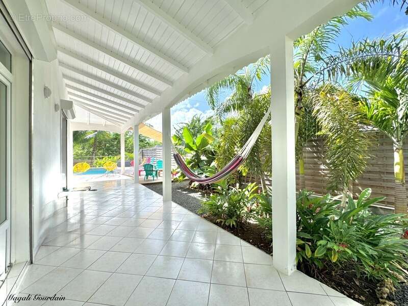 Maison à SAINTE-ANNE