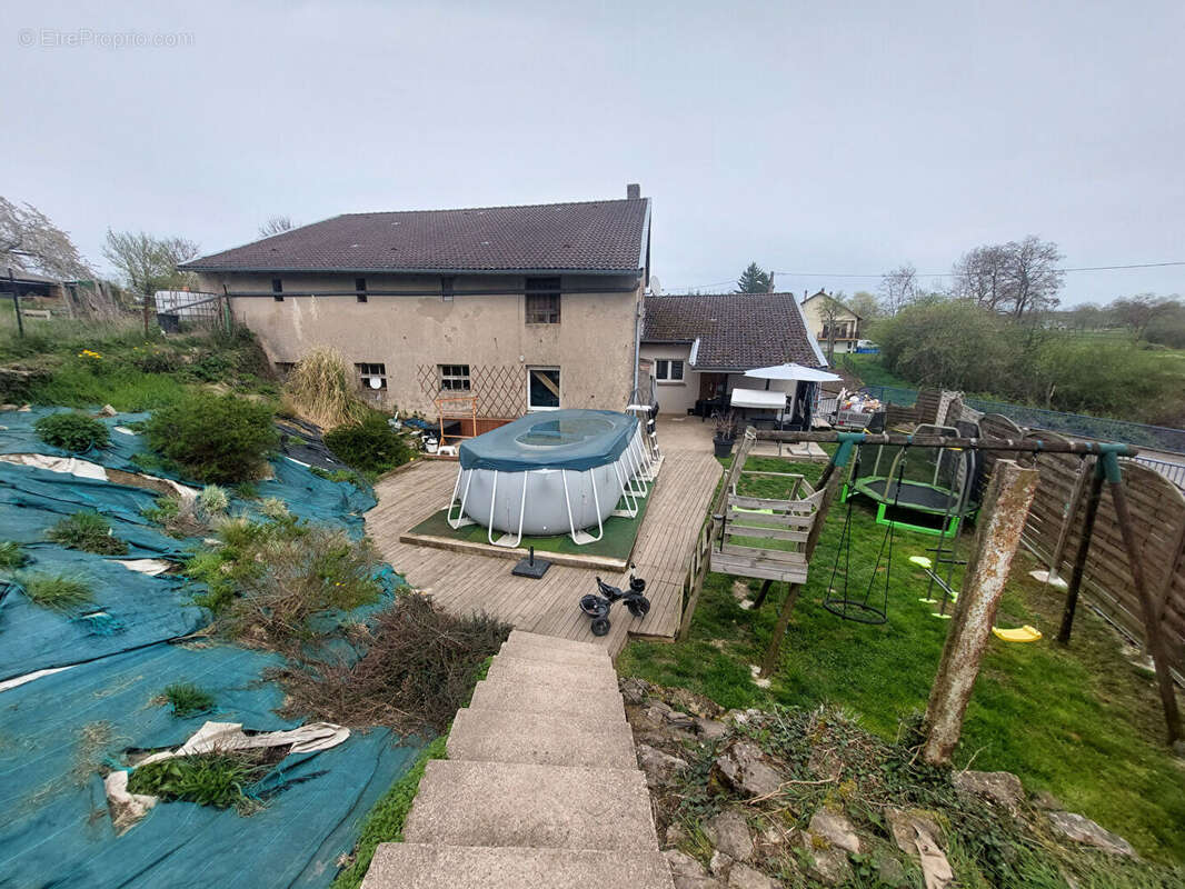 Maison à RECHICOURT-LE-CHATEAU