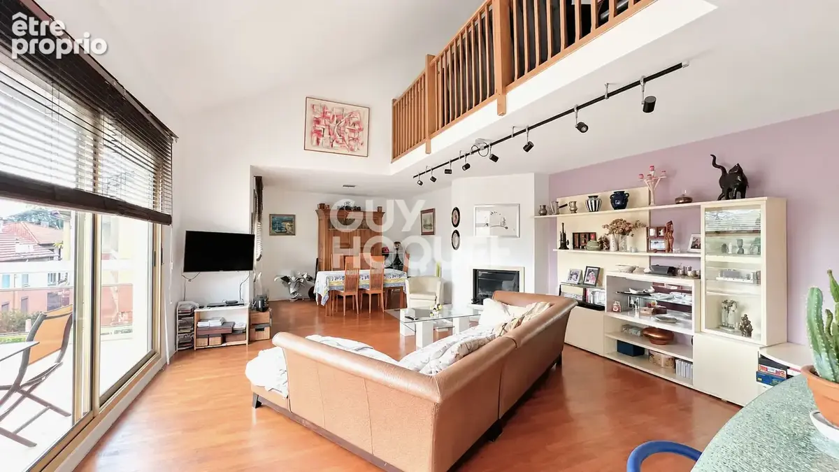 Appartement à Lyon 5ème, point du jour, de 146.37 m2 carrez/172.40 m² utiles - photo 2