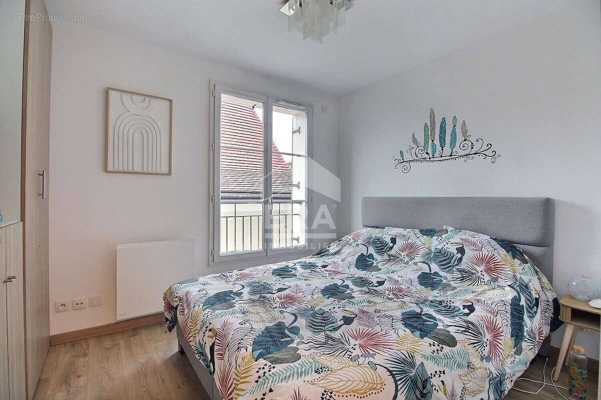 Appartement à LE PLESSIS-ROBINSON