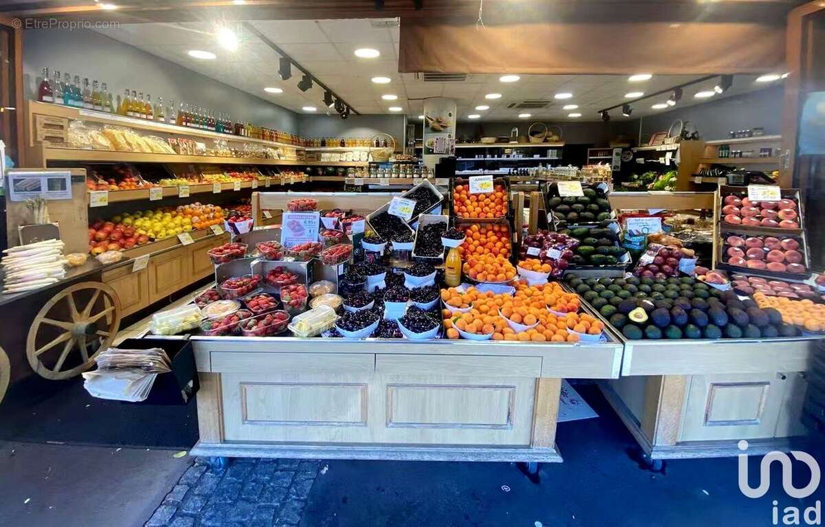 Photo 2 - Commerce à VINCENNES