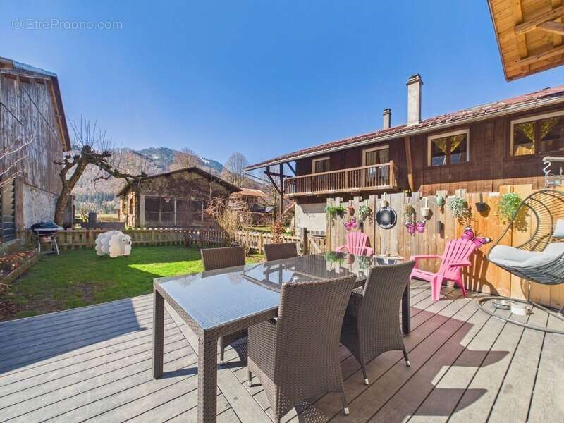 Maison à SAMOENS