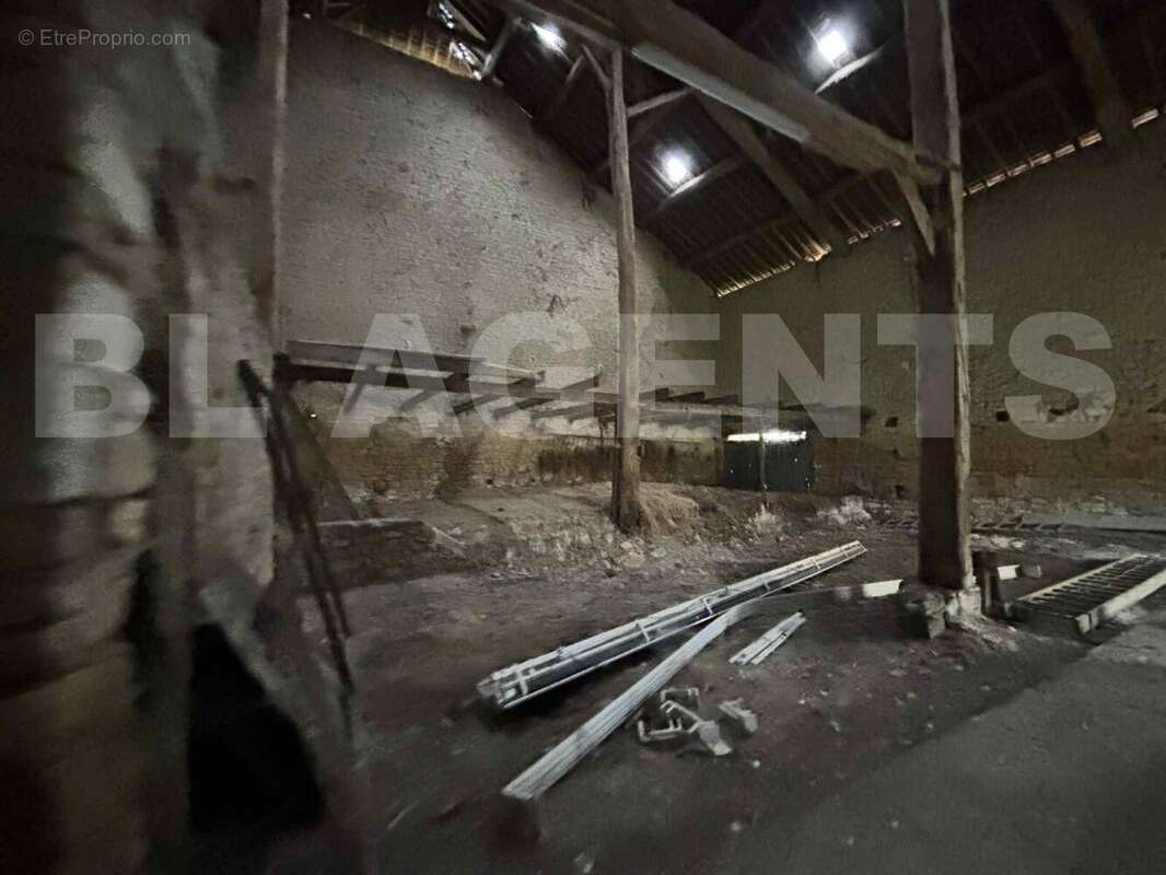 630a1954-0016-42a9-85ed-af4943ad4e50 - Maison à MOUZON