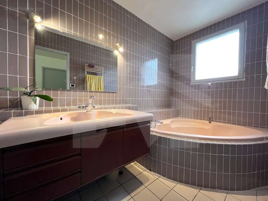 Appartement à VOIRON