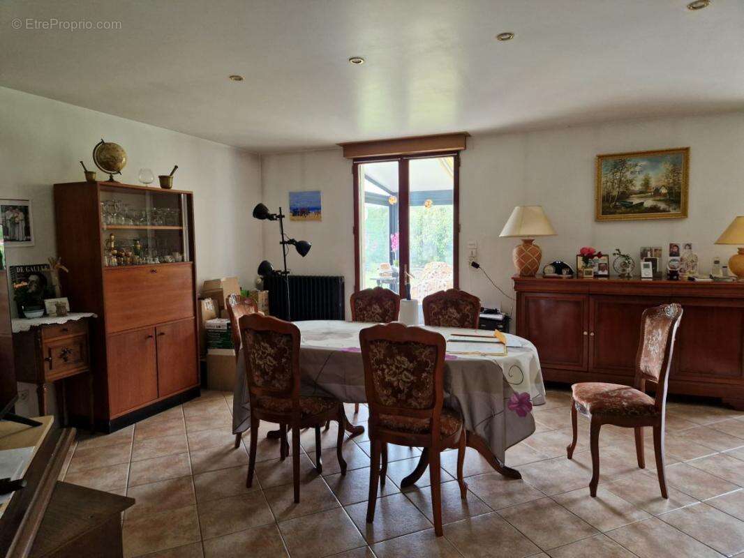 Maison à PONT-L'EVEQUE