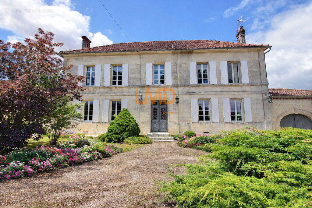 Maison à GERMIGNAC
