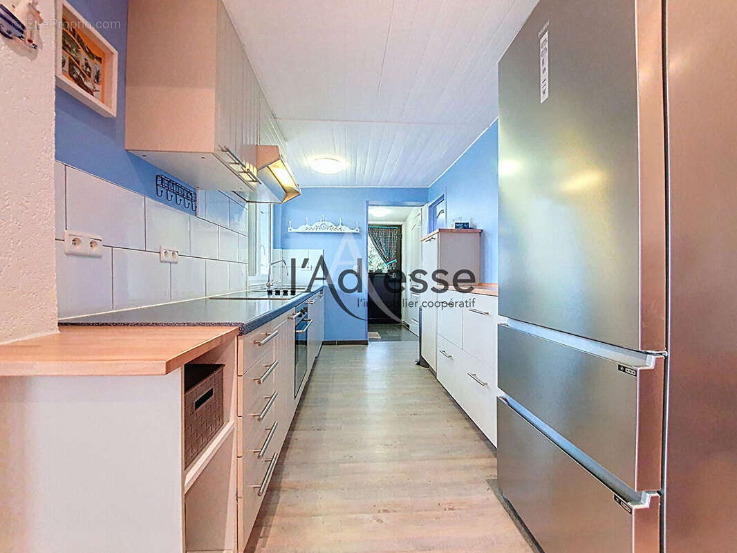 Villa Tanneron BELLUNY, 4 pièces 87 m²  Vue splendide sur le lac de Saint-Cassien et les collines. - photo 9