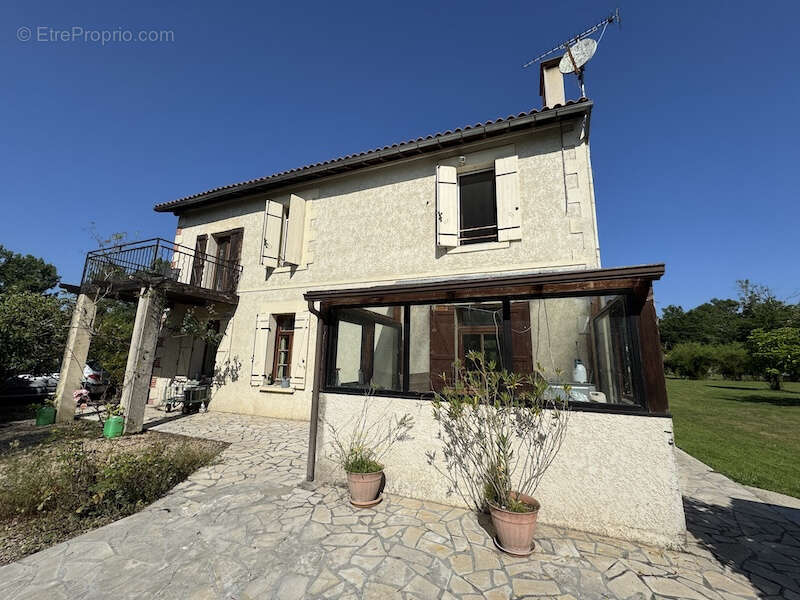 Maison à LA BARDE