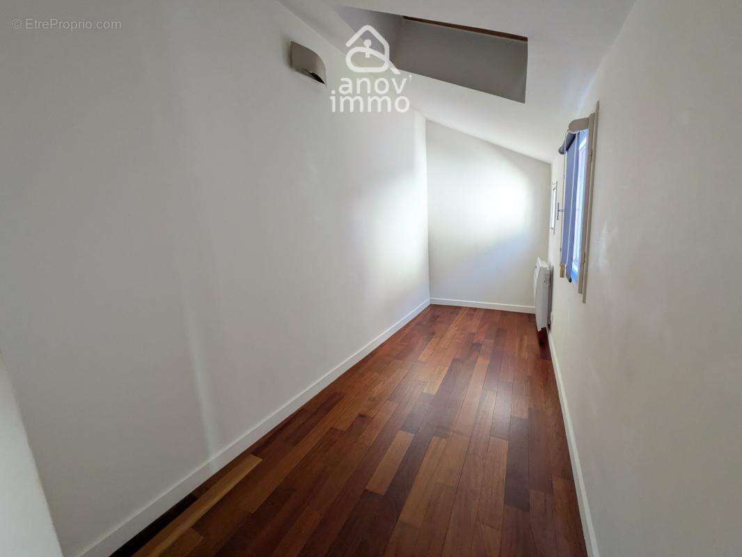 Magnifique Duplex de 91m2, proche Halles sainte Claire - photo 15