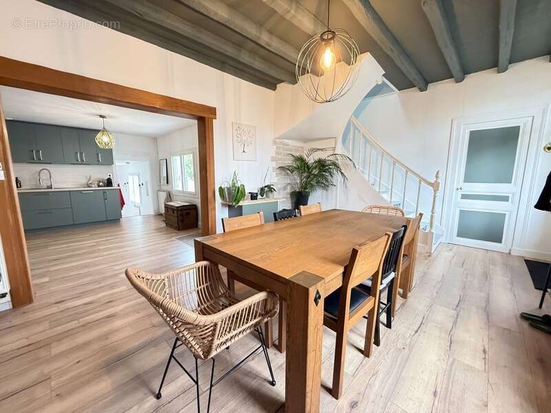 Maison à CHATELLERAULT