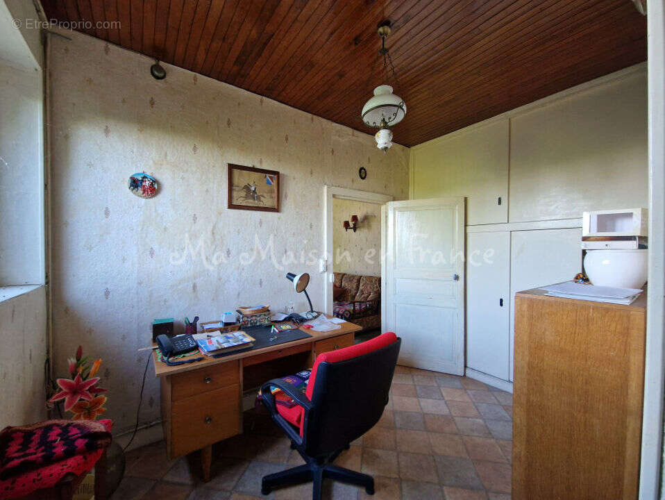 Maison à SAINT-POURCAIN-SUR-SIOULE