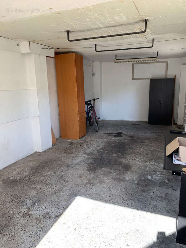 Blagnac Hyper Centre Maison divisée en 2 Appartements T2  + GARAGE - photo 12
