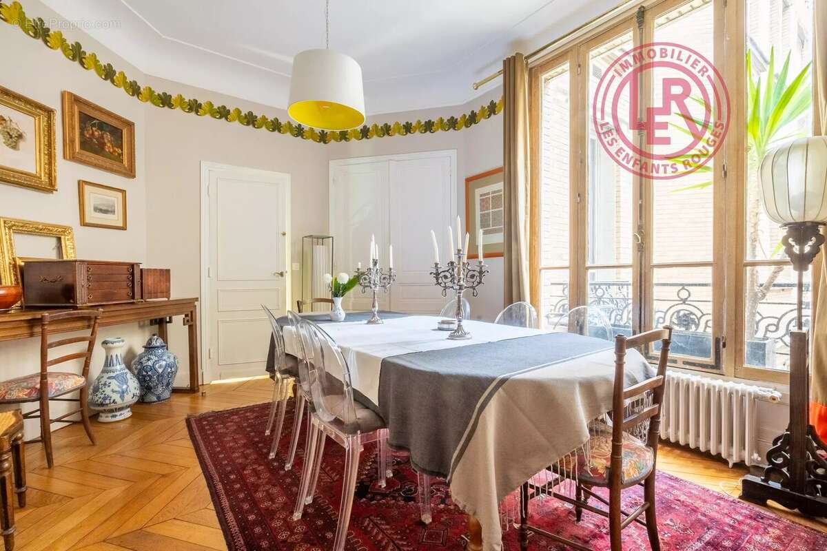 Appartement à PARIS-4E