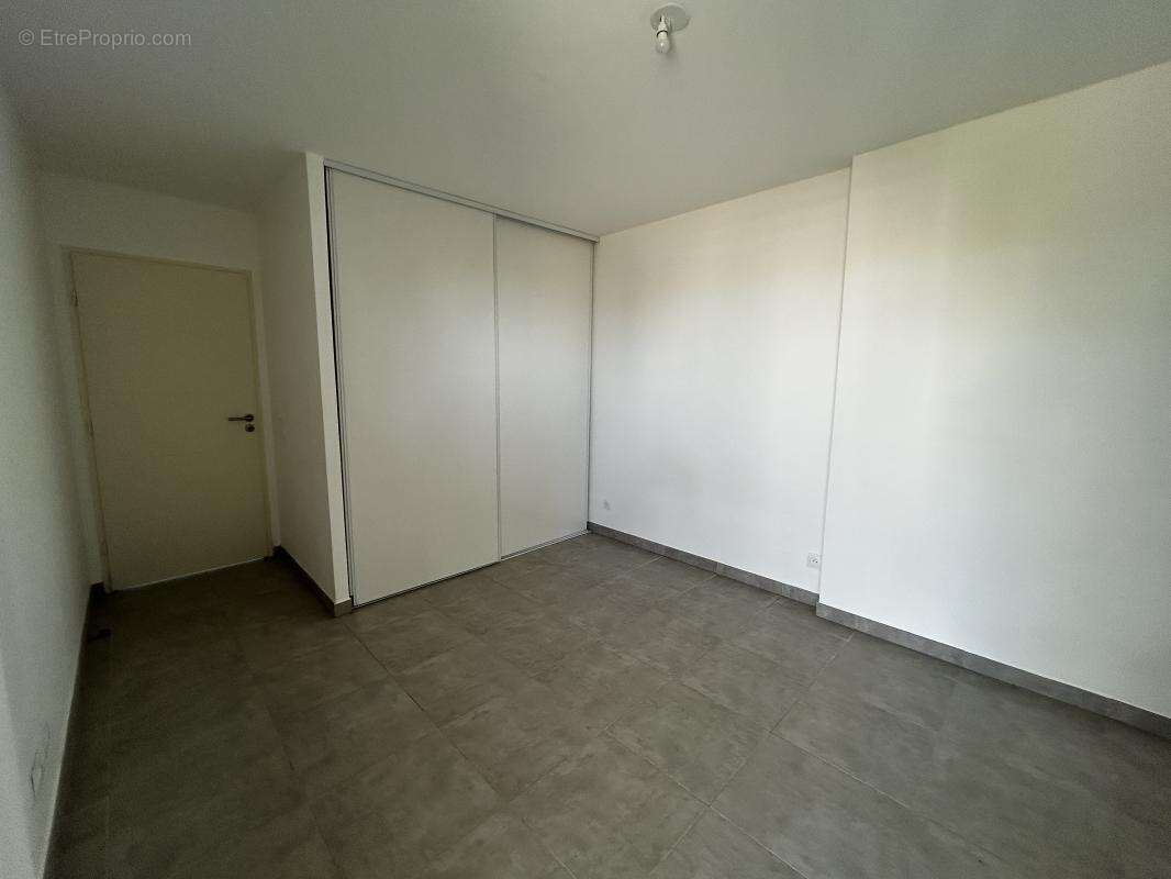 Appartement à MARSEILLE-9E