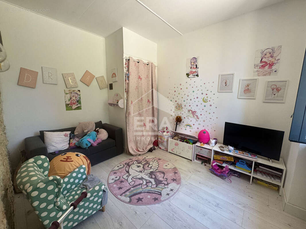 Maison à SAINT-GIRONS-D&#039;AIGUEVIVES