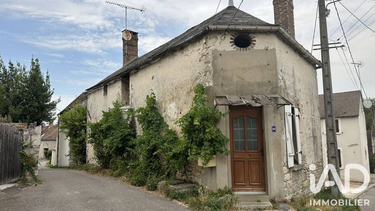 Photo 1 - Maison à CHATEAU-LANDON