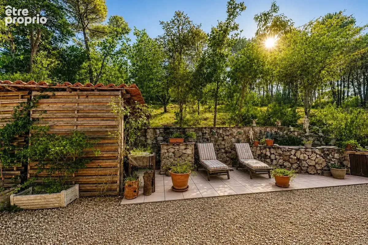 Maison de 7 pièces d'environ 196 m² à Esparron-de-Verdon - photo 6