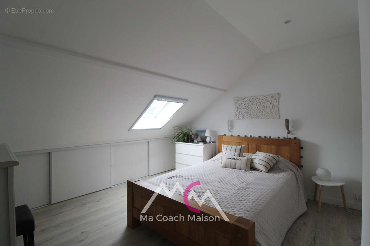 Maison à LE POULIGUEN