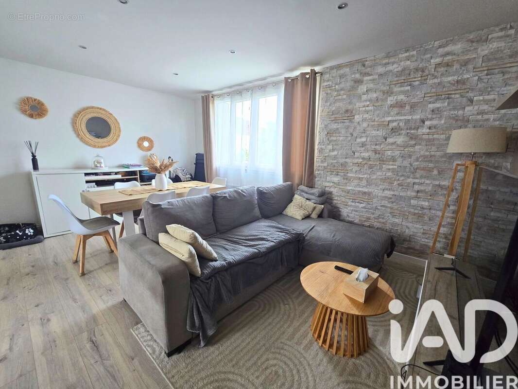 Photo 4 - Maison à VIRY-CHATILLON