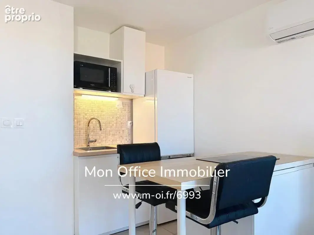 Référence : 6993-les - studio rénové proche plage et centre à vendre à cavalaire sur mer - photo 5