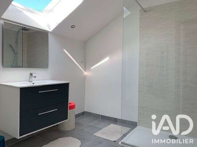 Maison 110 m² à Chouze-Sur-Loire  - photo 6