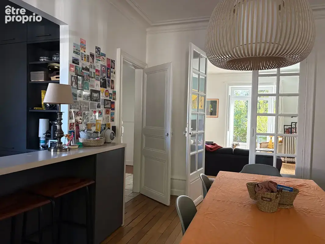 Maison de caractère de 156 m² avec 5 chambres, un jardin et un passage vélos - photo 8