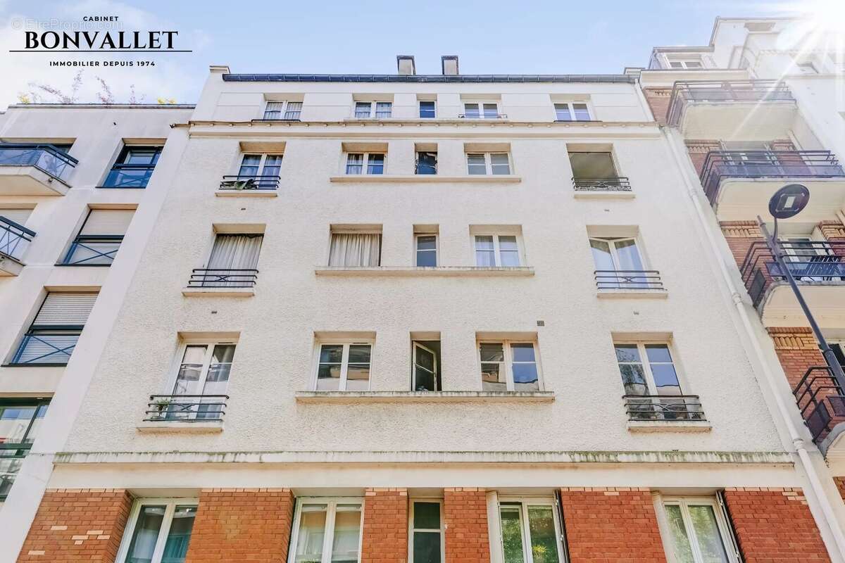 Appartement à PARIS-15E