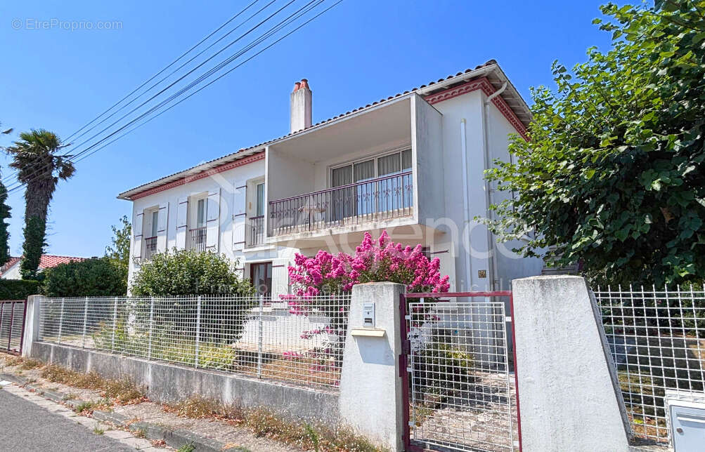 Maison familiale avec logement indépendant   Royan - photo 2