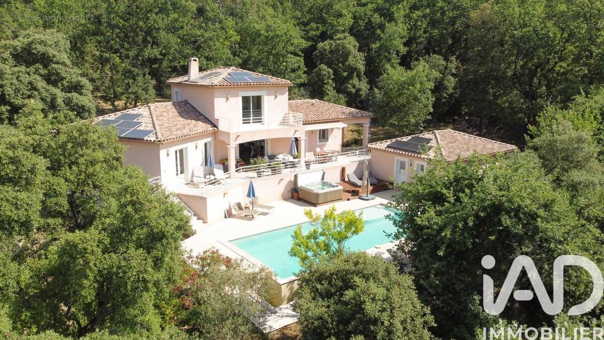 Photo 1 - Maison à FORCALQUEIRET