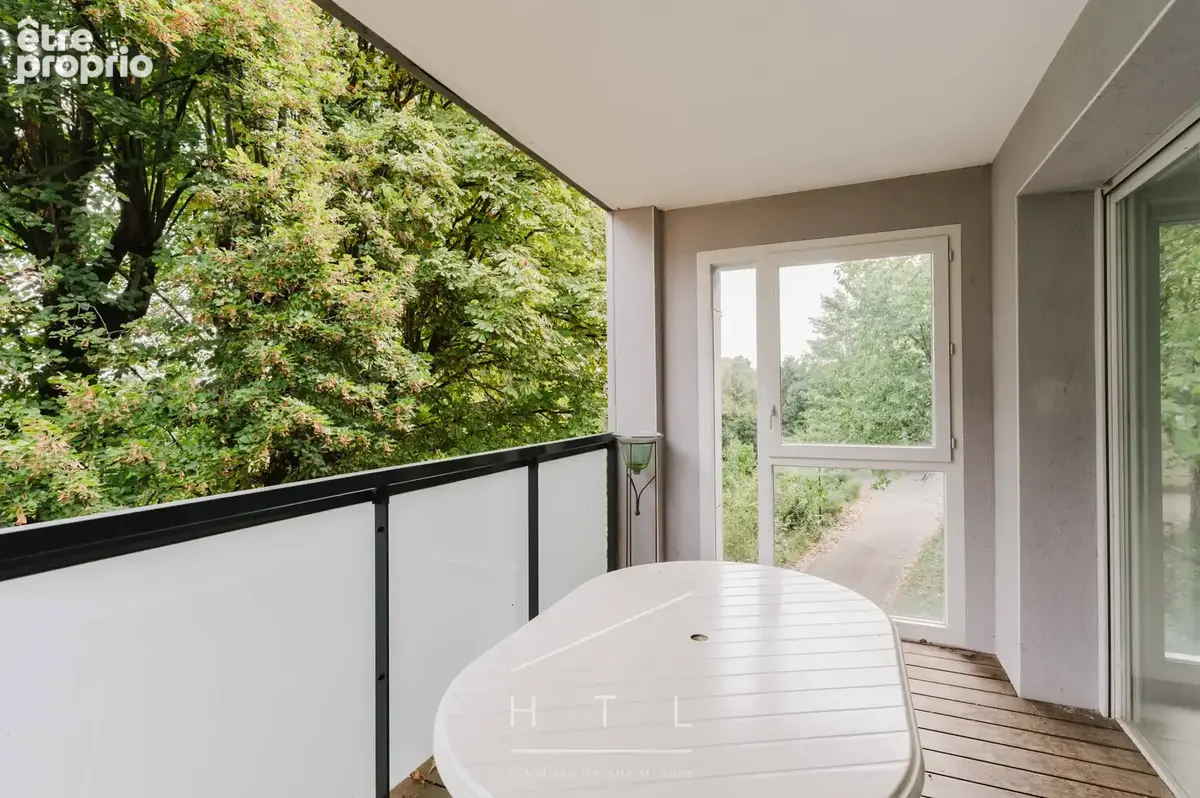 Appartement T3 au dernier étage avec balcon et garage à Saint-Germain-au-Mont-d'Or - photo 2