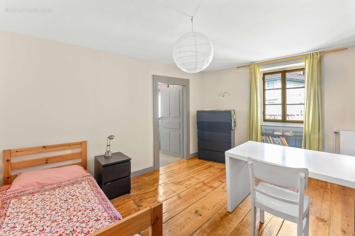 Maison de ville - Grandes surfaces et rentabilité locative - photo 7