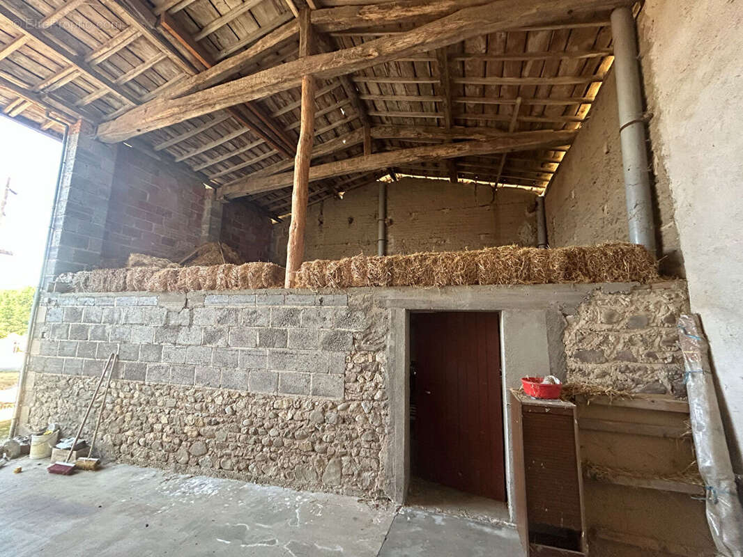 Maison au calme Escoutoux 64.77 m2 - photo 6