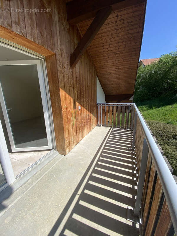 Appartement à HABERE-LULLIN