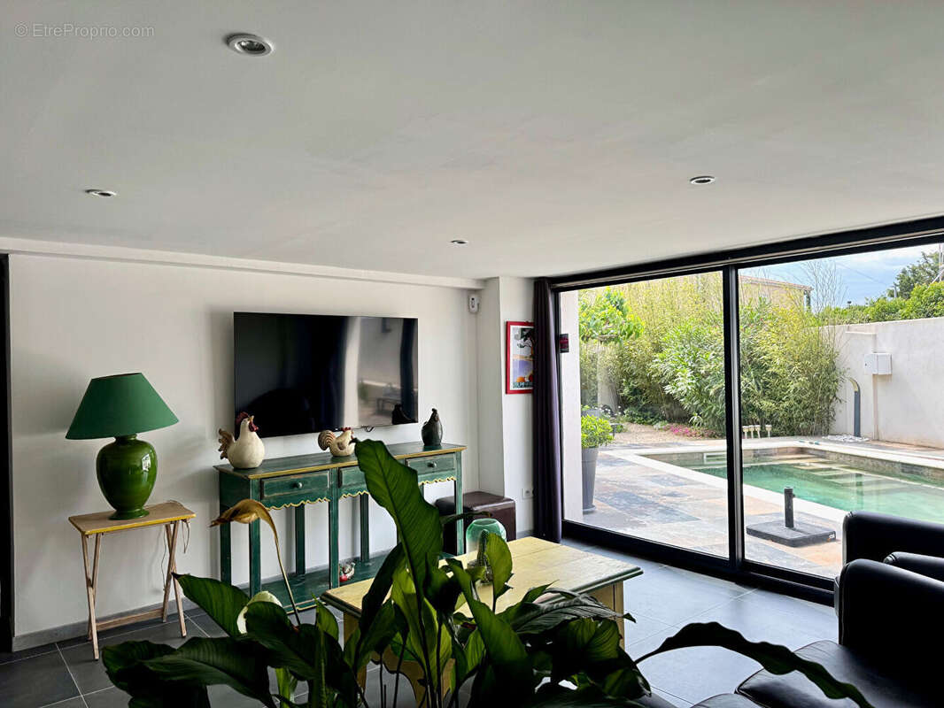 Maison à LES ANGLES