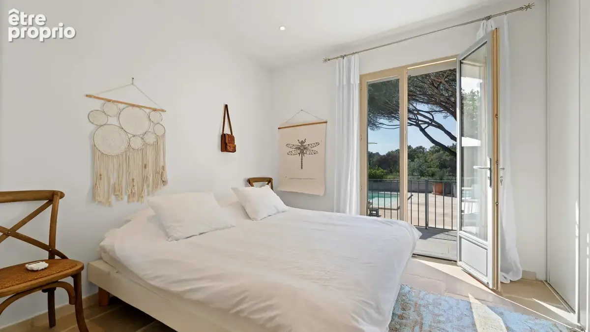 Bastide rénovée d’exception avec vue panoramique – Grimaud - photo 15