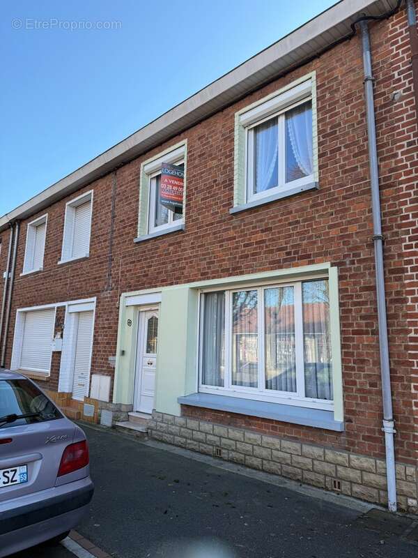 Maison à HAZEBROUCK