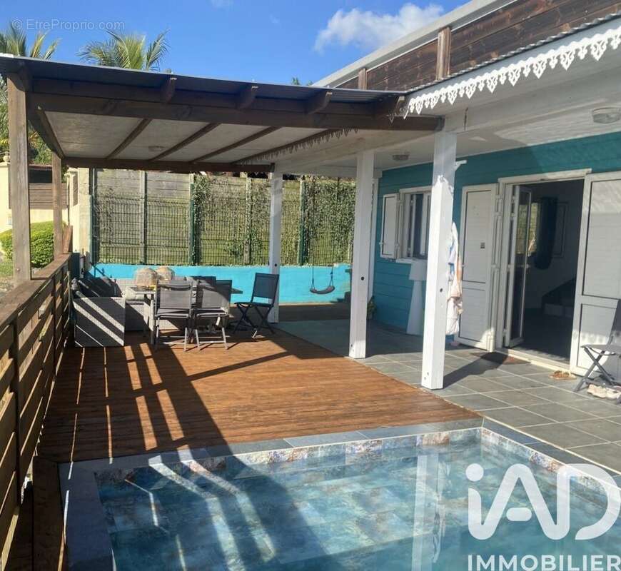 Photo 2 - Maison à SAINT-PIERRE