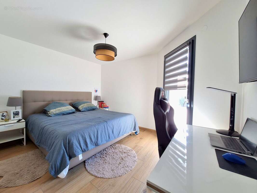 Chambre principale - Maison à JEUXEY