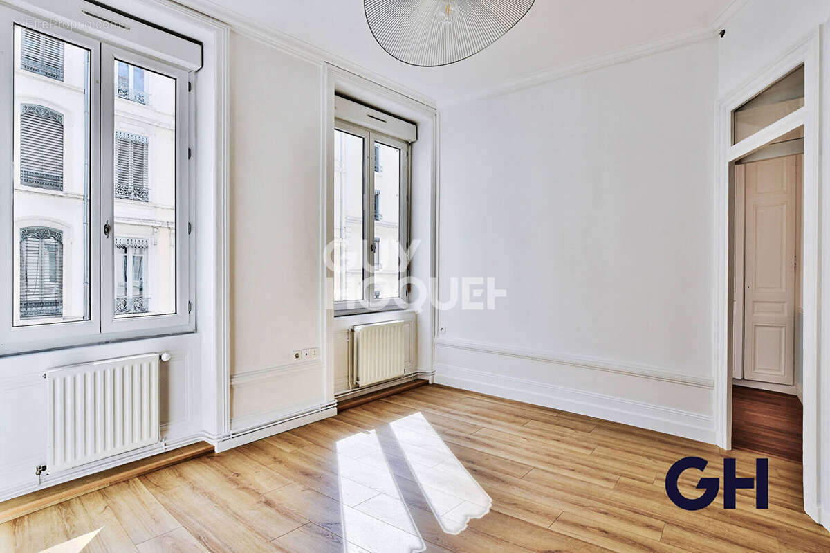 Appartement à LYON-6E