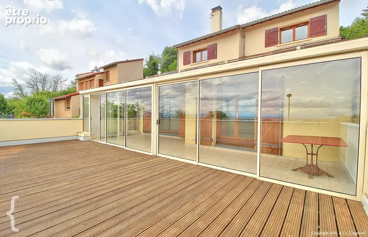 Maison 6 pièces 115 m² · à Chateaugay · 115 m² · 271 900 €