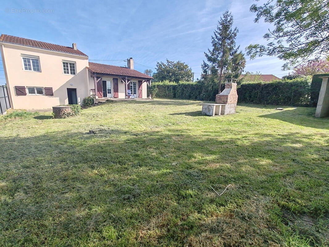 Maison à SAINT-FIACRE-SUR-MAINE