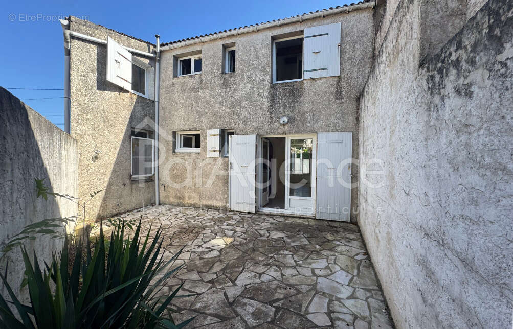 Maison à SAINT-PALAIS-SUR-MER