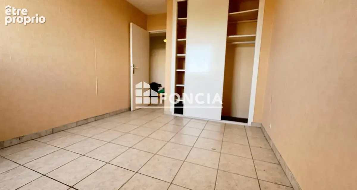 T4  85 m2 proche cote pavee/l'ormeau - photo 8